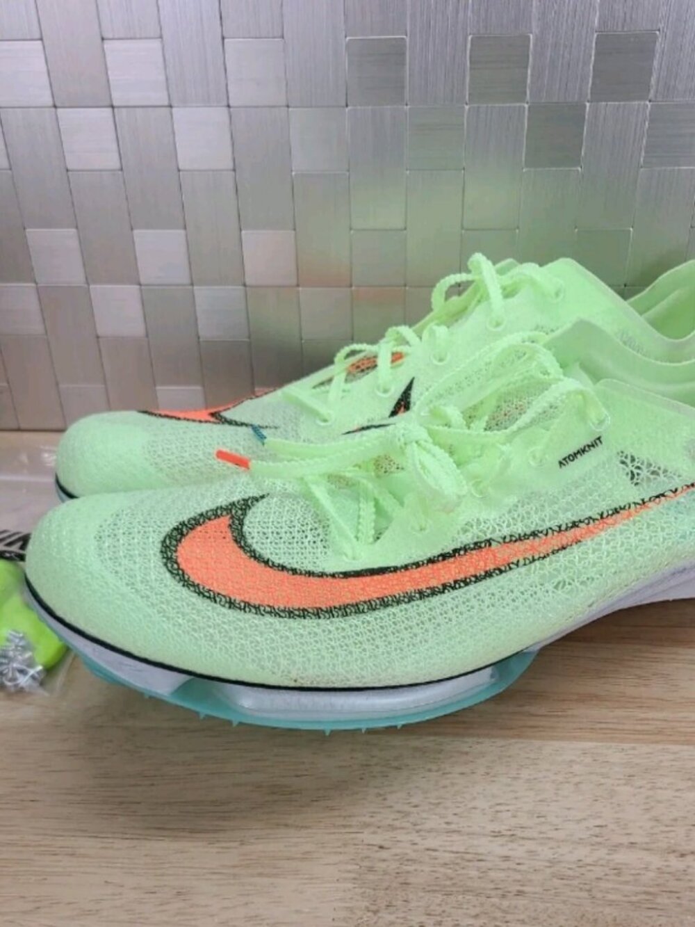 Nike Air Zoom Victory Barely Volt Orange CD4385-700 Mens 10.5 Atomknit